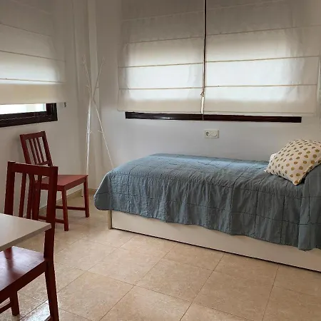 Apartamento Miralmar1 *